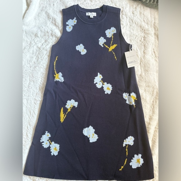 Free Assembly Dresses & Skirts - Floral Sleeveless Midi Dress - Navy and White